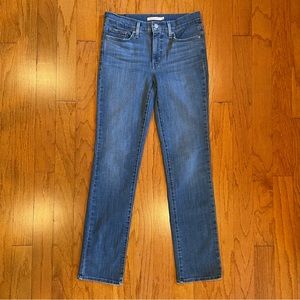 Levi’s 314 Shaping Straight Leg Jeans